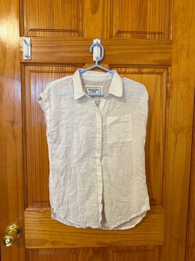 Abercrombie & Fitch White Linen Button-Up Shirt